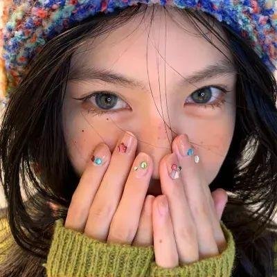 七个毕业生